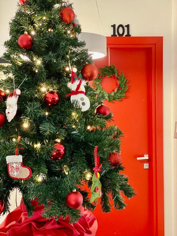 Holiday Guesthouse Σαλέρνο Εξωτερικό φωτογραφία